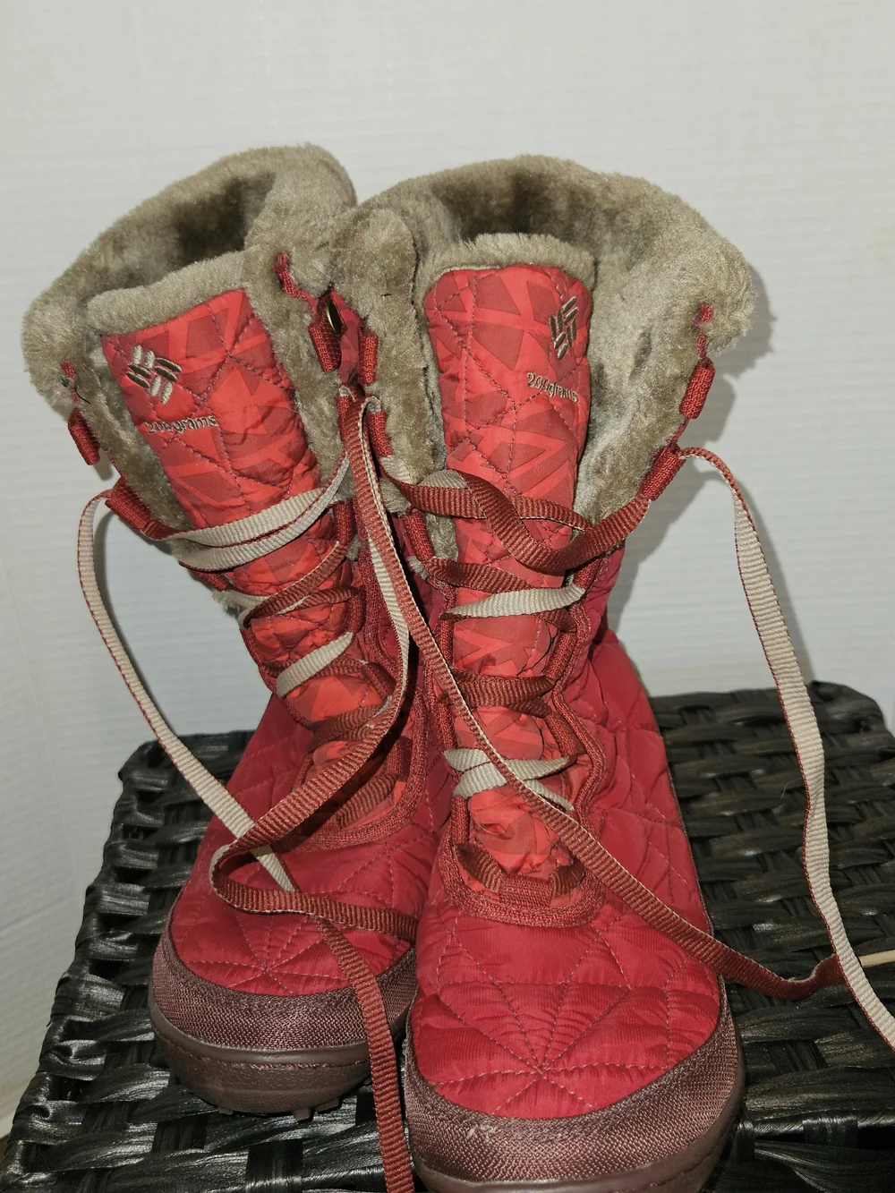 Columbia Red Quilted Omni Heat Lace-Up Women's Winter Boots with Faux-Fur Collar